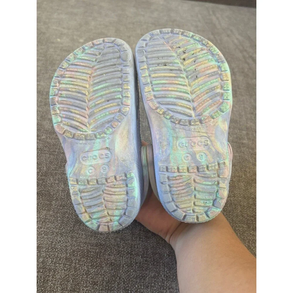 CrocsKids Classic Marbled light purple clogs size 9